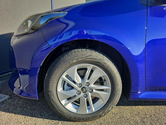 Vehicle image 12 Vehicle image 12