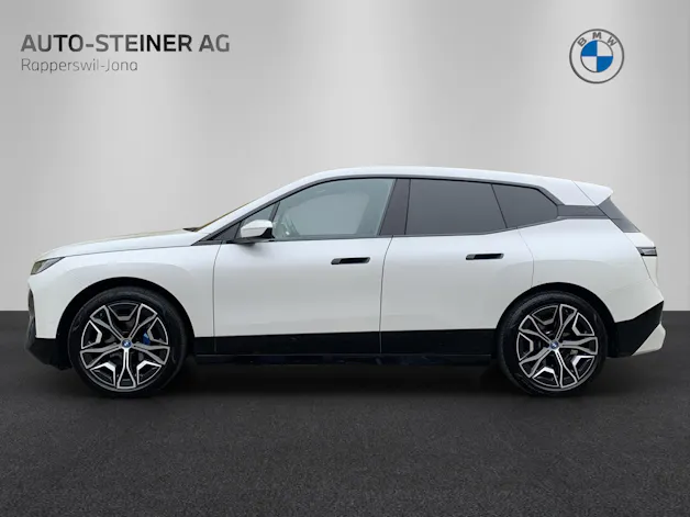 BMW iX xDrive50