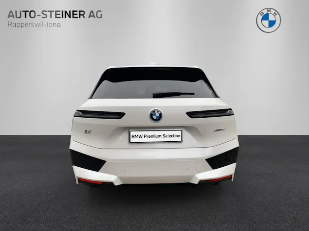 BMW iX xDrive50