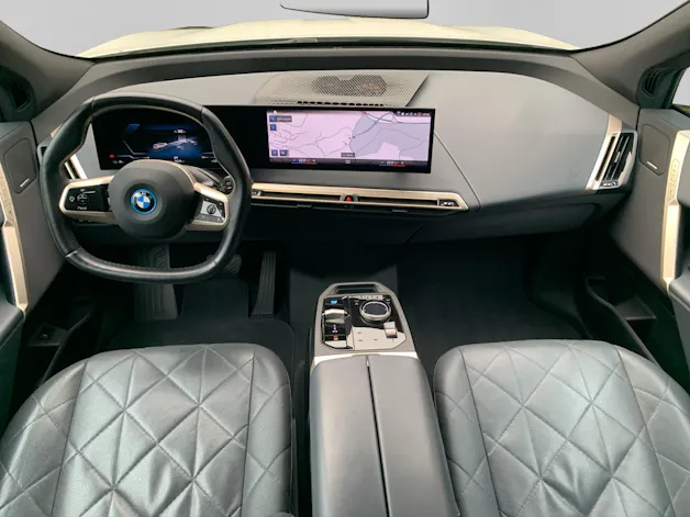 BMW iX xDrive50