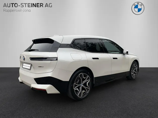 BMW iX xDrive50
