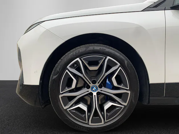 BMW iX xDrive50