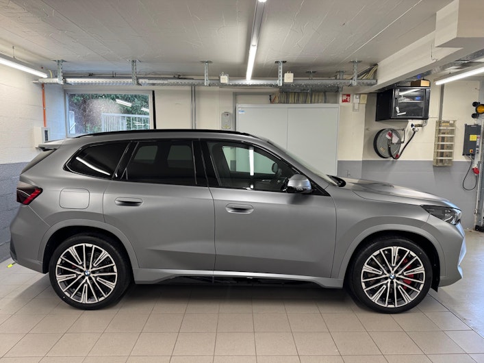 Vehicle image BMW X1