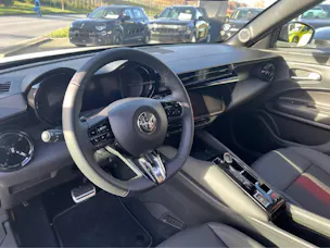 Alfa Romeo Junior 1.2 Ibrida Q4