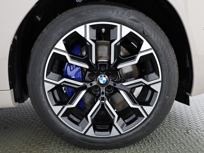 Vehicle image BMW X3