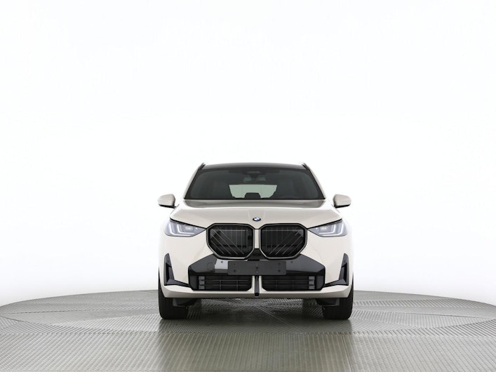 Vehicle image BMW X3