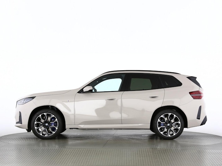 Vehicle image BMW X3