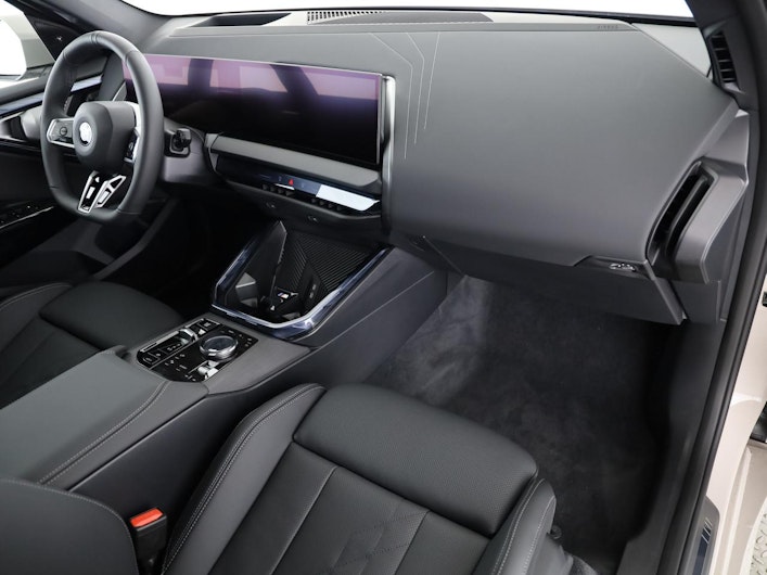 Vehicle image BMW X3