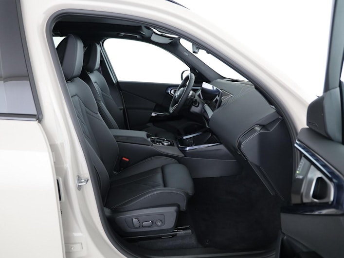 Vehicle image BMW X3