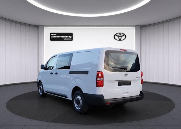 Vehicle image 8 Vehicle image 8