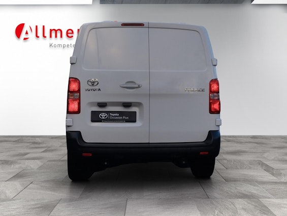 Vehicle image 5 Vehicle image 5