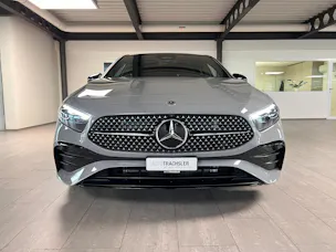 Mercedes-Benz A 220 AMG Line 4m