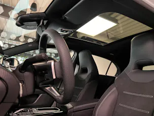 Mercedes-Benz A 220 AMG Line 4m
