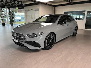 Mercedes-Benz A 220 AMG Line 4m
