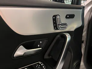 Mercedes-Benz A 220 AMG Line 4m