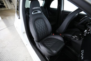 Vehicle image FIAT 695 Abarth 1.4 T-Jet 180 Turismo