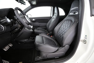 Vehicle image FIAT 695 Abarth 1.4 T-Jet 180 Turismo