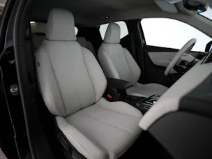 DS Automobiles 3 Crossback E-Tense So Chic