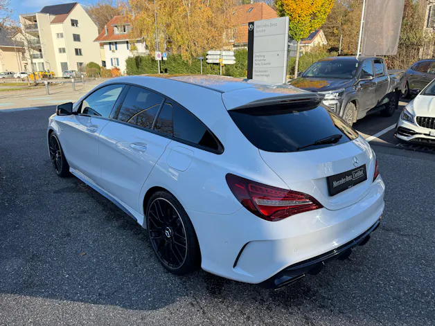 Mercedes-Benz CLA 45 AMG 4m Shooting Brake