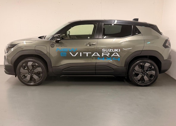 Vehicle image 2 Vehicle image 2