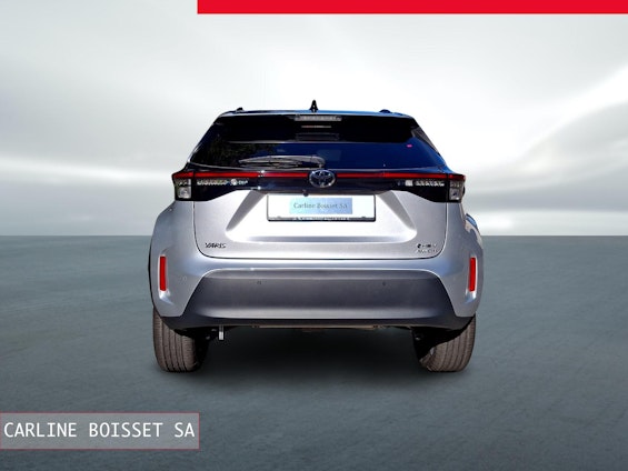 Vehicle image 4 Vehicle image 4