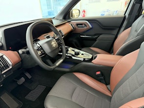 Vehicle image SUZUKI e Vitara Compact Top 4x4