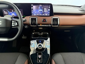 Vehicle image SUZUKI e Vitara Compact Top 4x4