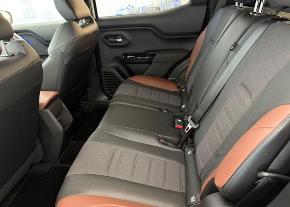 Vehicle image 12 Vehicle image 12