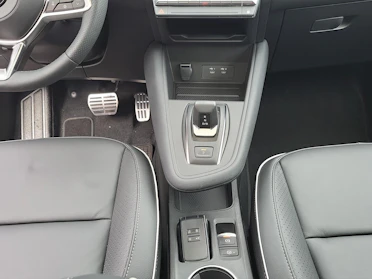 MITSUBISHI GRANDIS 16