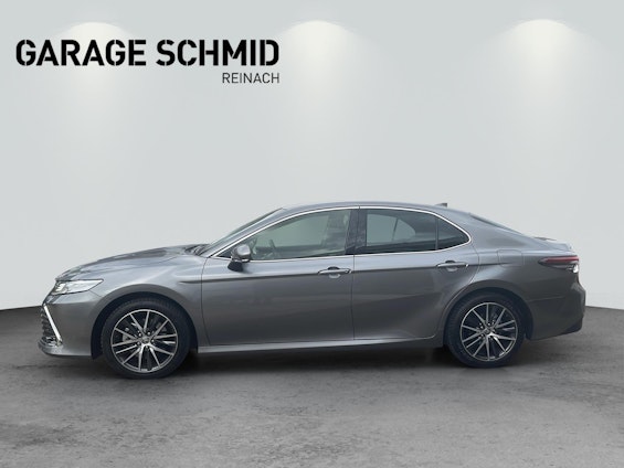 Vehicle image 3 Vehicle image 3