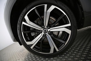 Vehicle image VOLVO XC60 2.0 T6 TE R-Design eAWD