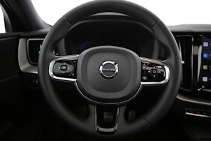 Vehicle image VOLVO XC60 2.0 T6 TE R-Design eAWD