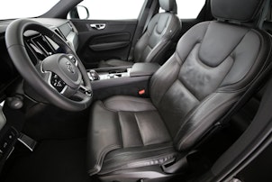 Vehicle image VOLVO XC60 2.0 T6 TE R-Design eAWD