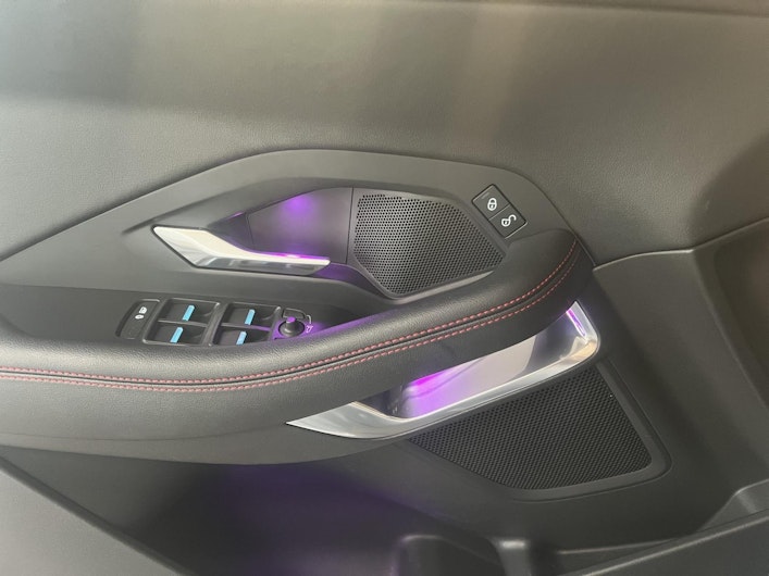 Vehicle image JAGUAR E-PACE