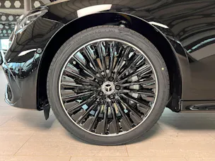 Mercedes-Benz E 220 d AMG Line 4matic Kombi