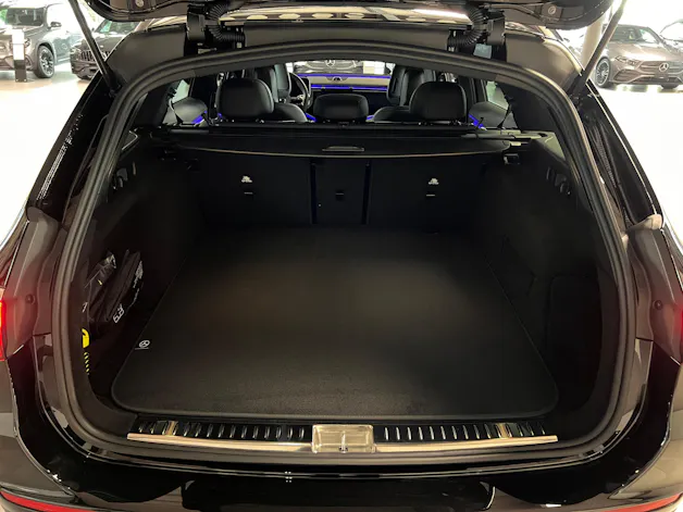 Mercedes-Benz E 220 d AMG Line 4matic Kombi