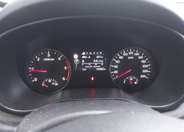 Vehicle image 15 Vehicle image 15