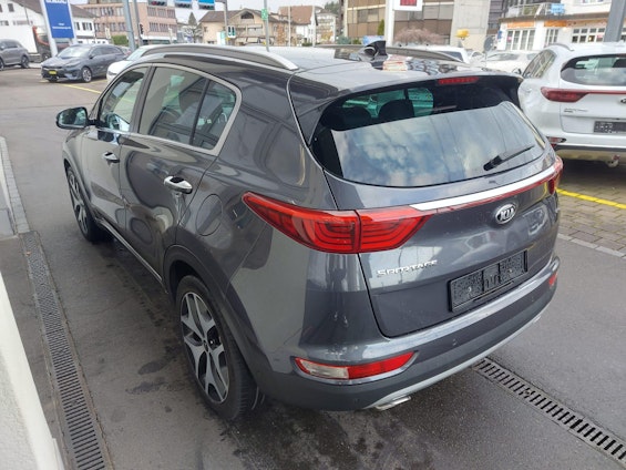 Vehicle image 12 Vehicle image 12