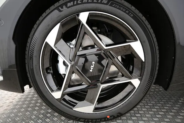 Kia EV4 81 kWh GT-Line