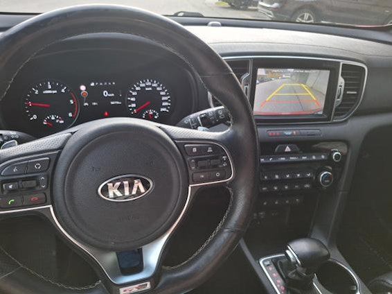 Vehicle image 8 Vehicle image 8