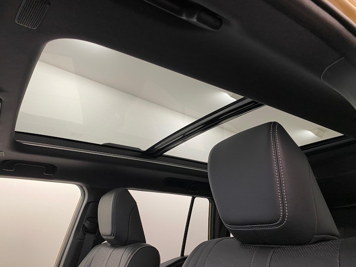 Vehicle image TOYOTA LANDCRUISER