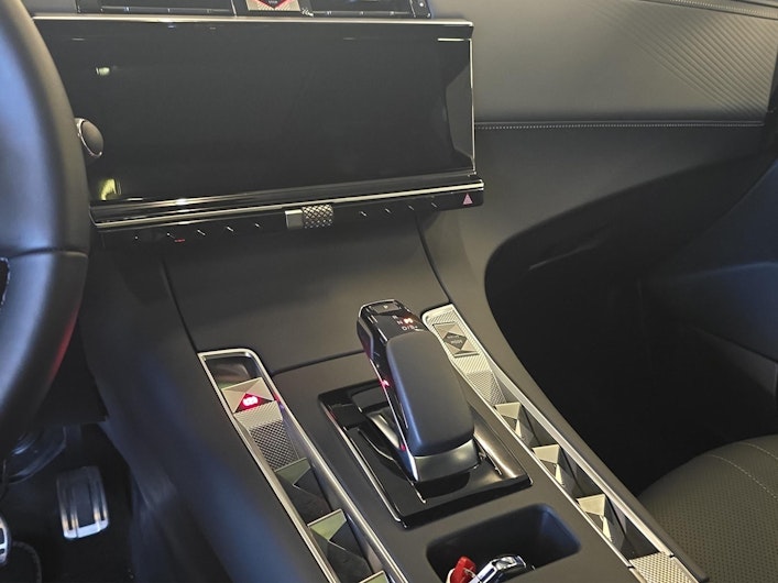 Vehicle image DS AUTOMOBILES DS7