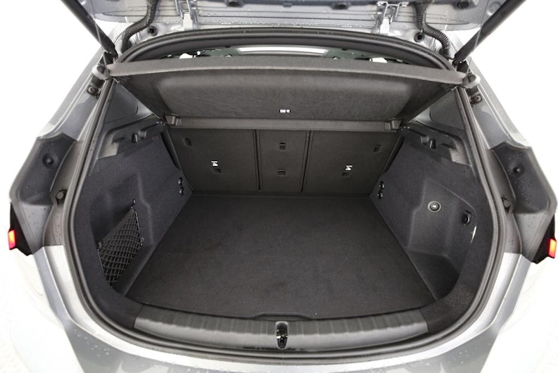 Vehicle image BMW 2 SERIES