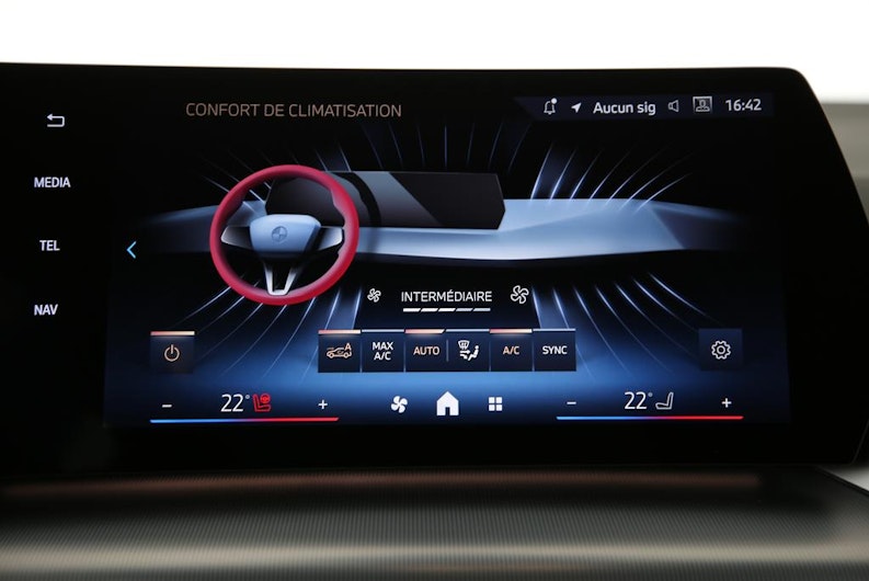 Vehicle image BMW 2 SERIES