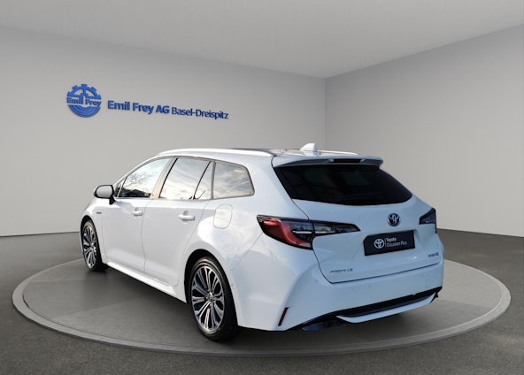 Vehicle image 6 Vehicle image 6