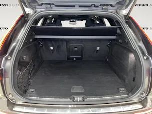Volvo XC60 2.0 T6 TE R-Design eAWD