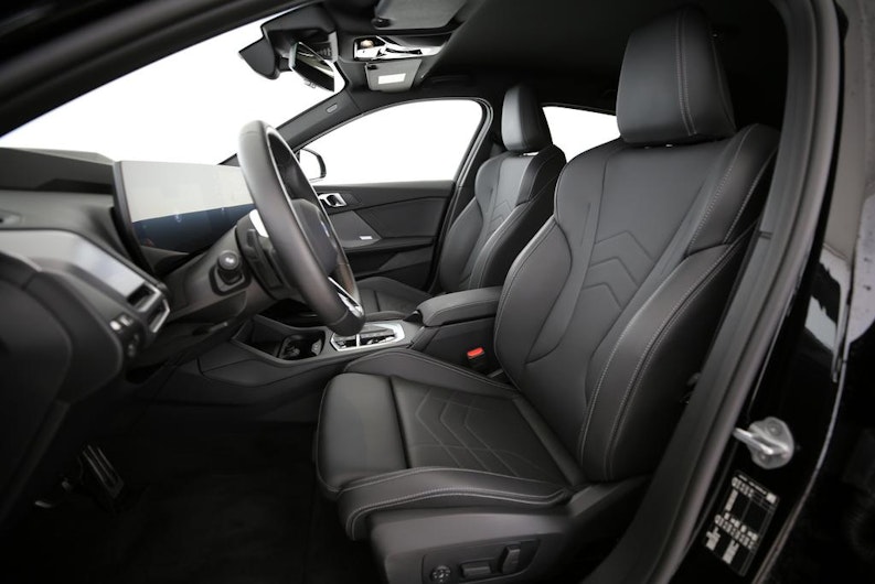 Vehicle image BMW 1 SERIES