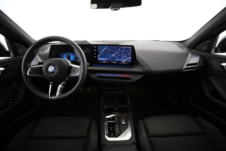 Vehicle image BMW 1 SERIES