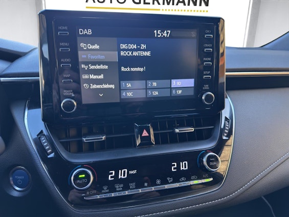 Vehicle image 11 Vehicle image 11