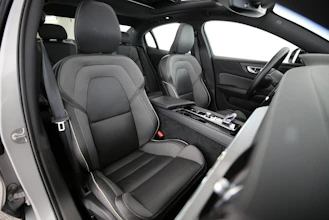 https://vehicle.imgix.net/4087273/248dda95-f995-48b1-aff3-2ac7ad9c2ea0.jpg